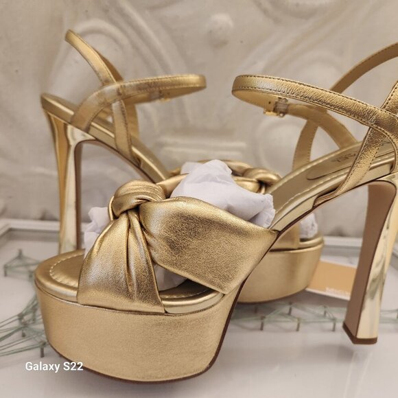 Michael Kors "Elena" Soft Gold Platform sandals. NIB. Size 9 - Picture 5 of 9